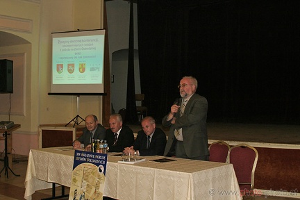 Konferencja prasowa. Ostróda (20060909 0610)